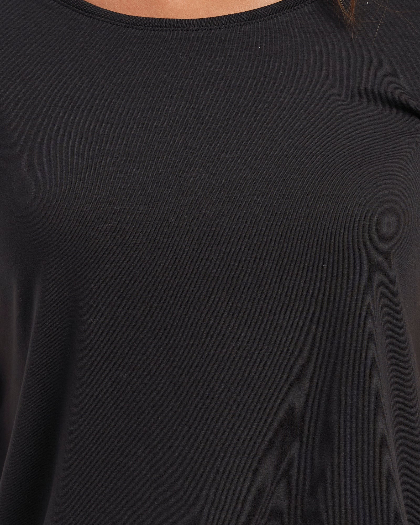 VMAVA T-SHIRT